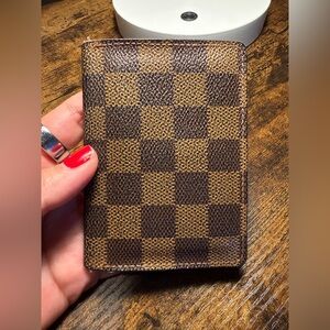 Louis Vuitton card holder, damier Ebene